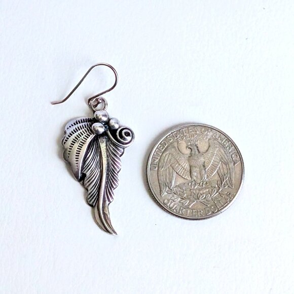 Vintage Native American Navajo Sterling Silver Feather Dangle Drop Earrings - Picture 3 of 4